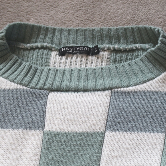 Nasty Gal | Check Lounge Set - Picture 5 of 6